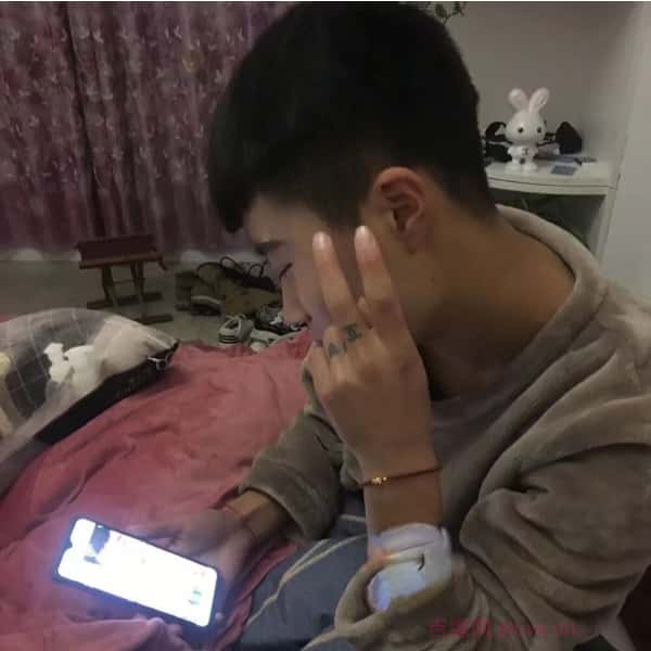 山东20岁单身帅哥真诚找对象-湖南征婚相亲网