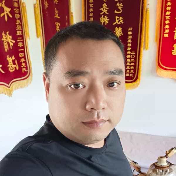 44岁岁江苏单身帅哥 - 湖南吉缘网