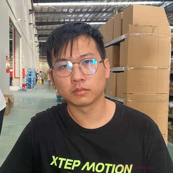 30岁岁广东单身帅哥 - 湖南吉缘网